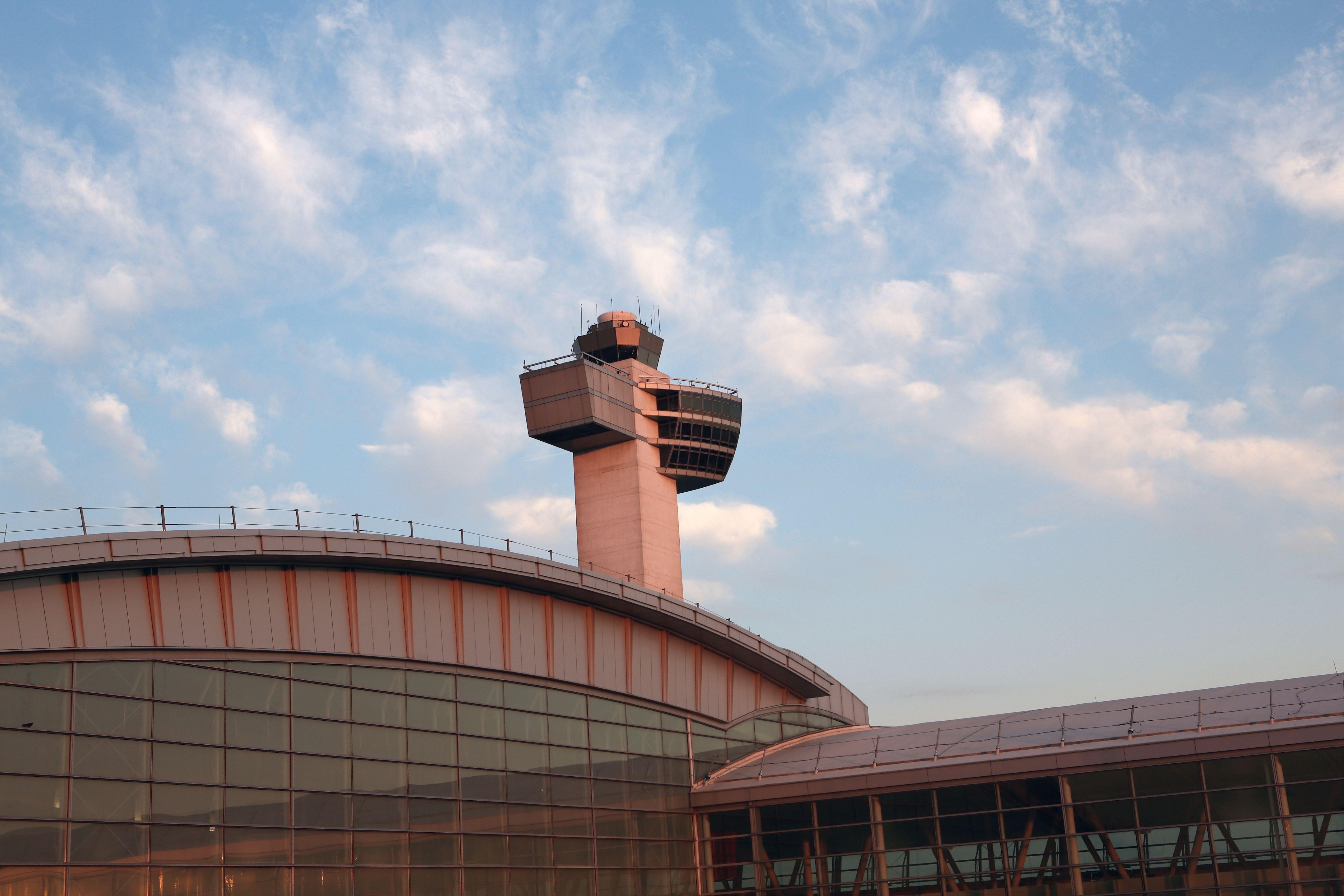 Holiday Inn New York-Jfk Airport Area, An Ihg Hotel מראה חיצוני תמונה